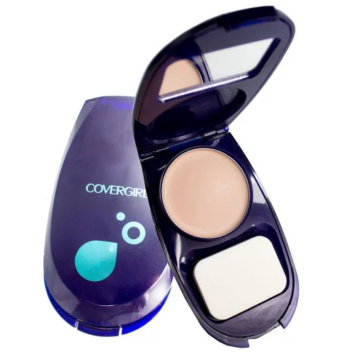 Cover Girl Smoothers AquaSmooth Makeup SPF20 Compact Foundation