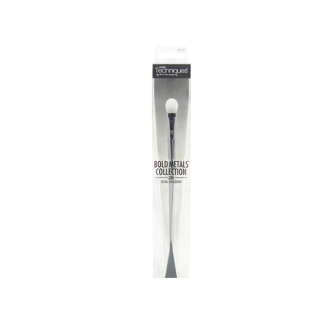 Real Techniques Oval Shadow Brush 200 – Beauty Outlet