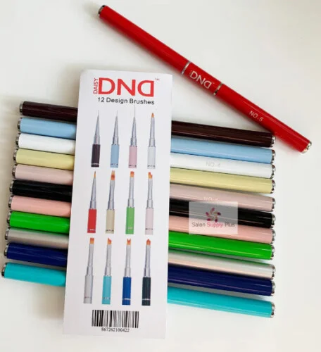 12 Design Brushes