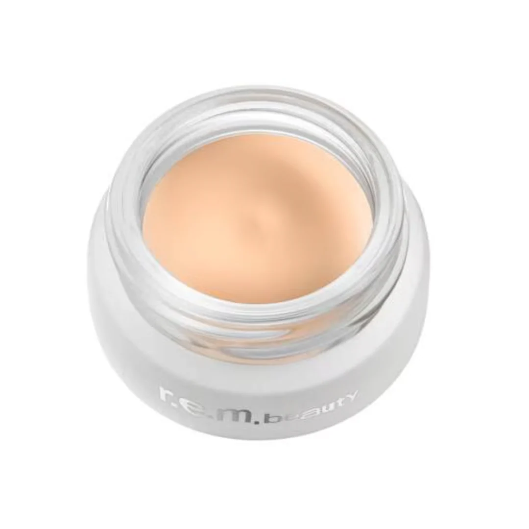 r.e.m beauty by Ariana Grande Sweetner Concealer Light 4 G – Beauty Outlet