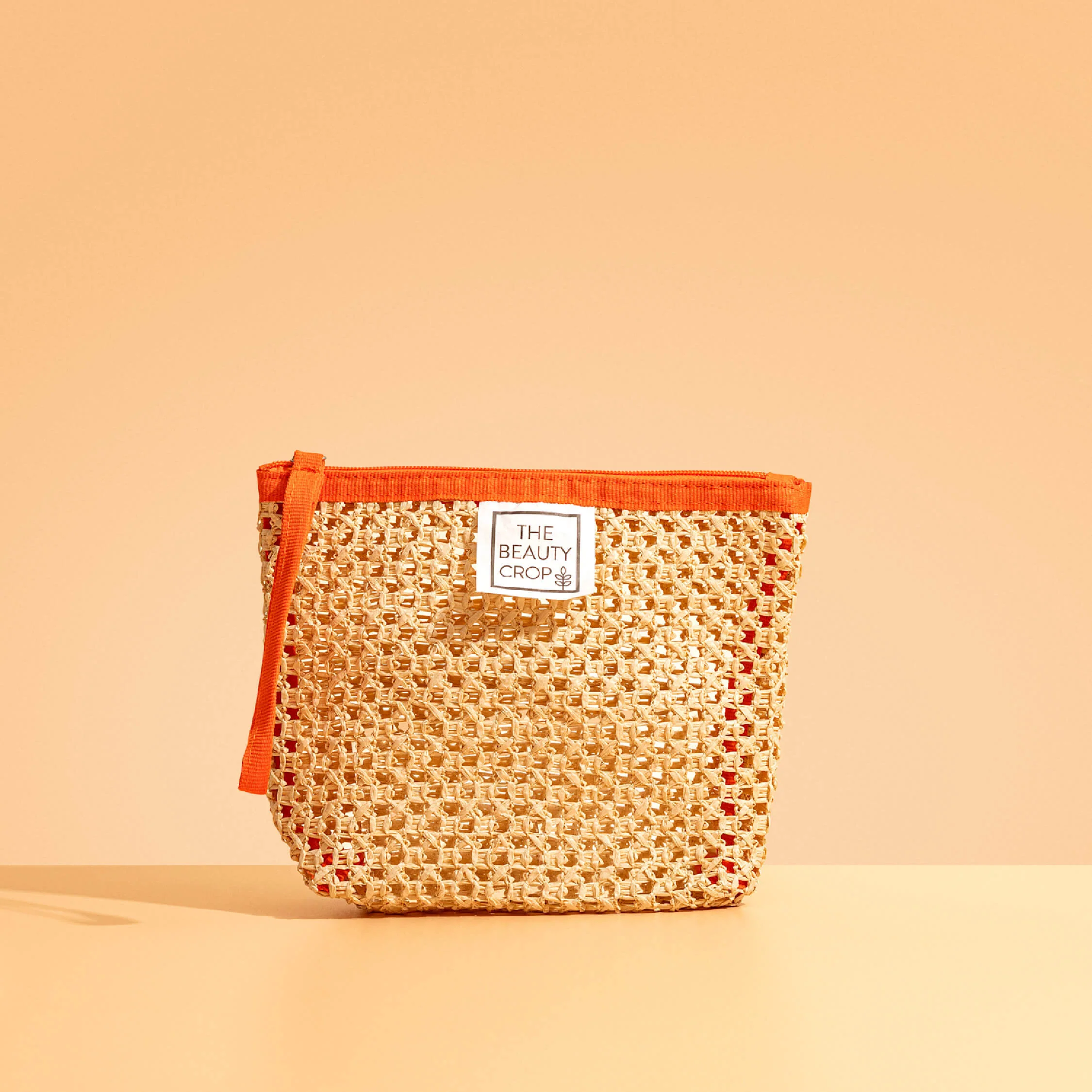 Neutral-toned Make-up Pochette
